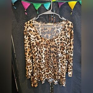 🐆 Leopard Print Long Sleeve Sparkle Top ✨️